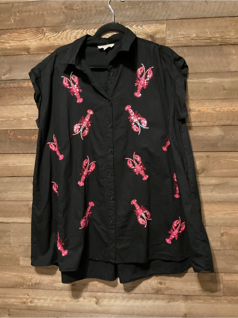 Women’s Peach Love California Black Button Up Tunic Pink Sequins Lobsters Medium